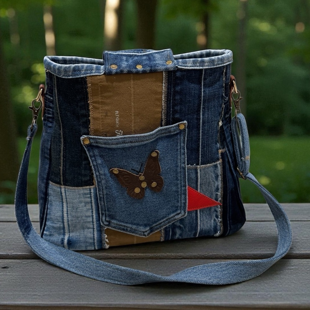 Patchwork Denim Crossbody Bag – Butterfly & Flower Design - Picture 6 of 13